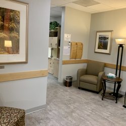 Salem Radiology Consultants - Scan waiting room