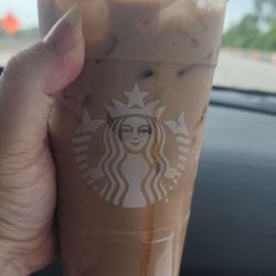 Starbucks - Iced lavender latte
