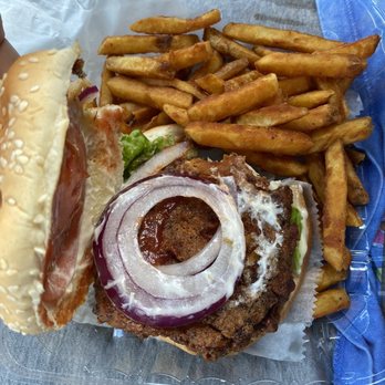 Aria Kabab - Zinger burger FRIES ZINGER - Afghan Near Me - Colonie, New York