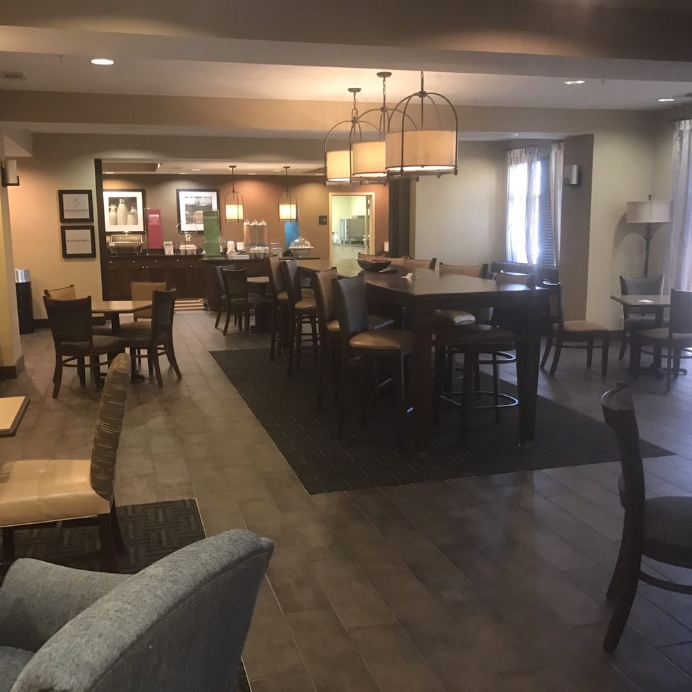 Hampton Inn Clarksdale - Dining area - Hotels Near Me - Clarksdale, Mississippi Hampton Inn Clarksdale - Dining area - Hotels Near Me - Clarksdale, Mississippi