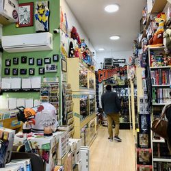 Comicazi - Inside