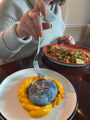 Daughter Thai by null