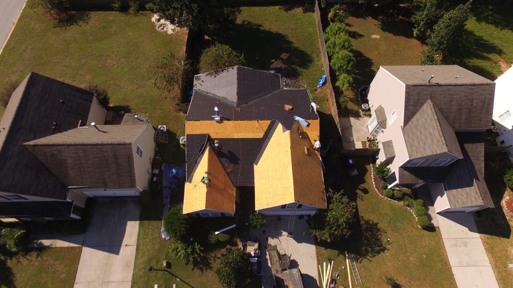 Slide of Vista Roofing