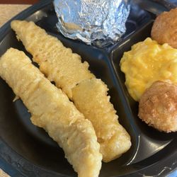Captain D's