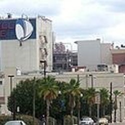 The Maxwell House factory in Jacksonville, Florida 04/14/2020  CC Wikipedia