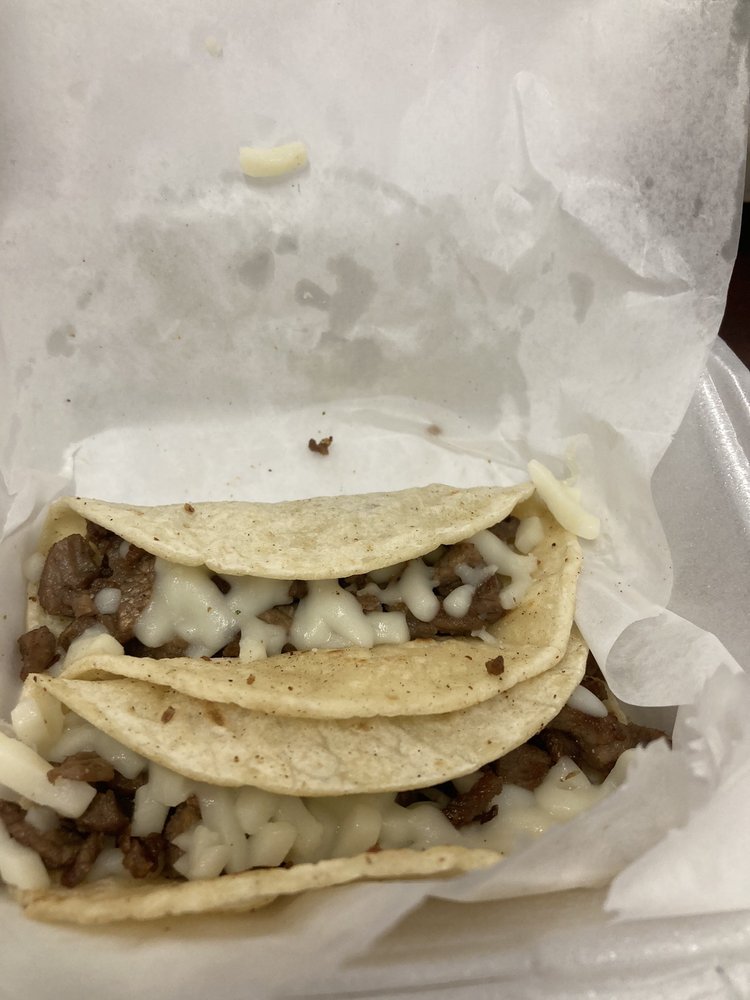 Taqueria Juniors Logo