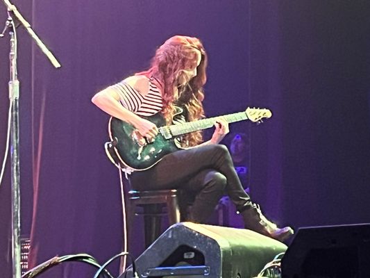 Mickey's Black Box by null