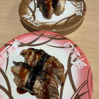 Waka Sakura - Unagi - Conveyor Belt Sushi Near Me - Gardena, California
