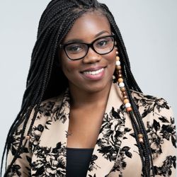 All Photos Considered Photography - Headshot Photography in South Pasadena, FL