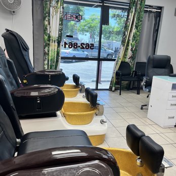 Gold Star Nail & Spa - Inside of the location- spa chairs - Nail Salons Near Me - Downey, California Gold Star Nail & Spa - Inside of the location- spa chairs - Nail Salons Near Me - Downey, California