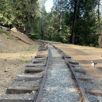 Inn Town Campground - Right below the campground is a rail museum with a live steam engine running daily on these tracks - Campgrounds Near Me - Nevada City, California Inn Town Campground - Right below the campground is a rail museum with a live steam engine running daily on these tracks - Campgrounds Near Me - Nevada City, California