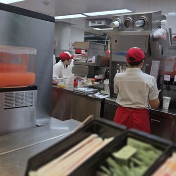In-N-Out Burger - Fast Food Near Me - Rancho Cucamonga, California In-N-Out Burger - Fast Food Near Me - Rancho Cucamonga, California