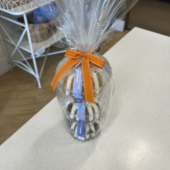 Nothing Bundt Cakes - Nice bundlet tower gifts - Bakeries Near Me - Las Vegas, Nevada Nothing Bundt Cakes - Nice bundlet tower gifts - Bakeries Near Me - Las Vegas, Nevada