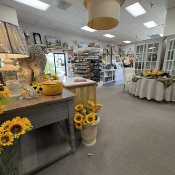 The Gift Horse - Home Decor Near Me - Healdsburg, California The Gift Horse - Home Decor Near Me - Healdsburg, California