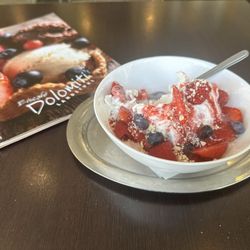 Eiscafé Dolomiti - Berry Gelato Pasta style!