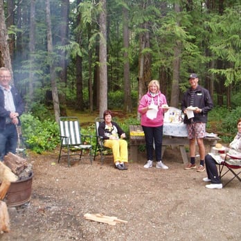 Whiskey Creek Campground - Happy campers. - Campgrounds Near Me - Qualicum Beach, British Columbia
