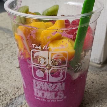 Banzai Bowls - Small Makaha pitaya bowl with guava juice - Juice Bars & Smoothies Near Me - San Diego, California Banzai Bowls - Small Makaha pitaya bowl with guava juice - Juice Bars & Smoothies Near Me - San Diego, California