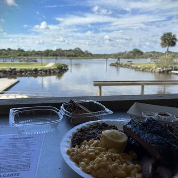 Captains BBQ - Barbeque Near Me - Palm Coast, Florida