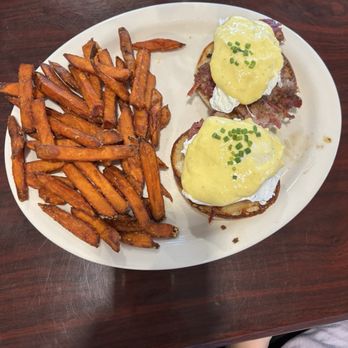 The Brunch Club - My niece had the eggs beni - Breakfast & Brunch Near Me - Dover, New Hampshire The Brunch Club - My niece had the eggs beni - Breakfast & Brunch Near Me - Dover, New Hampshire