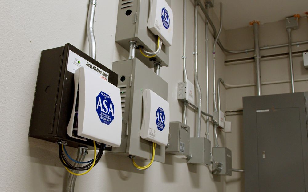 Slide of L&L Electrical Solutions