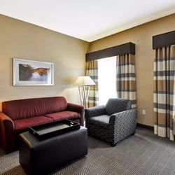 Homewood Suites by Hilton Southington, CT - Guest room
