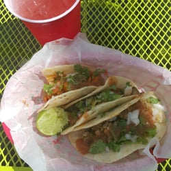 Tacos La Jarochita - Tacos of carnitas, al pastor or carne asada & made in-house strawberry lemonade