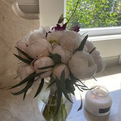 Gussie's Flowers Collectibles & Gifts - My bouquet!