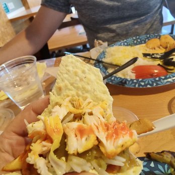 Chello Grill - Naan bread with fries, rice and chicken with hot sauce - Mediterranean Near Me - Albuquerque, New Mexico