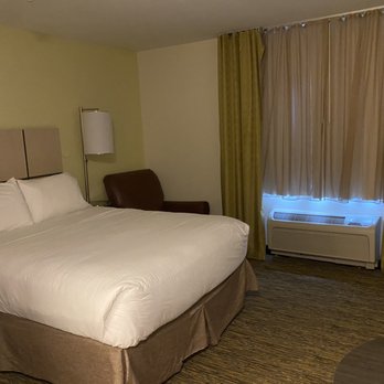 Candlewood Suites Secaucus - Meadowlands - Hotels Near Me - Secaucus, New Jersey