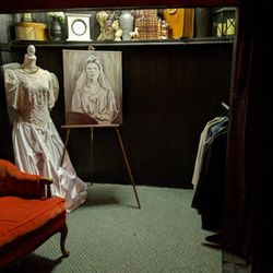 Deleta Escape Rooms - Inside the Ghost Brides Attic Escape Room
