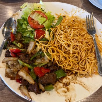Bone & Broth - Garlic noodle filet mignon - Vietnamese Near Me - Ontario, California Bone & Broth - Garlic noodle filet mignon - Vietnamese Near Me - Ontario, California