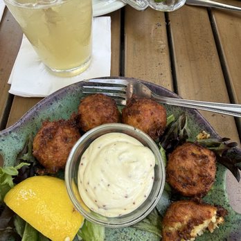 First Flight Island Restaurant & Brewery - Conch fritters were superb! - New American Near Me - Key West, Florida