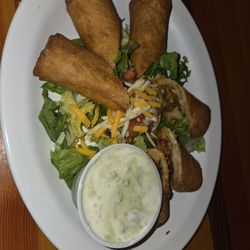 Mas Fina Cantina - Tex mex egg rolls puts Chili's to shame