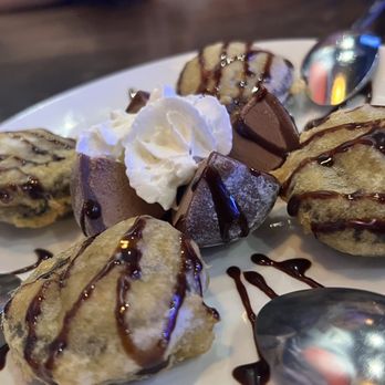 FUJIYA RAMEN SUSHI BAR - Fried Oreo and mochi - Ramen Near Me - Klein, Texas