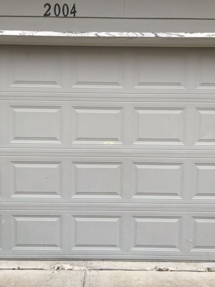 Slide of Texas Hammer Roofing