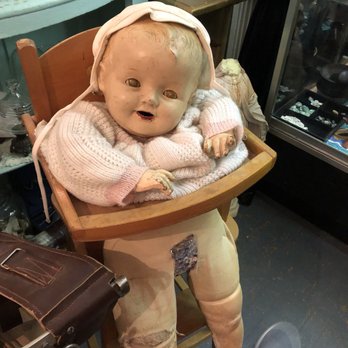 Oddporium - Antiques Near Me - Arden, Delaware
