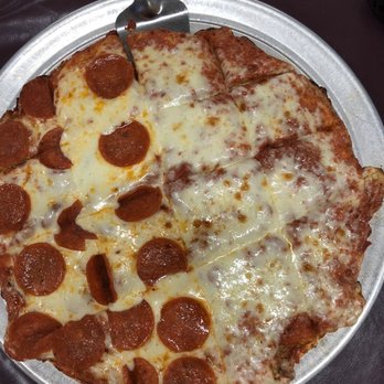 Pizza Parlor - Mmmmmmmm!!! Yummm! - Pizza Near Me - Bigfork, Minnesota Pizza Parlor - Mmmmmmmm!!! Yummm! - Pizza Near Me - Bigfork, Minnesota