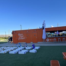 Outside bar and Game Outside bar and Game