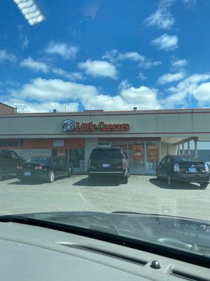 Little Caesars Pizza by null