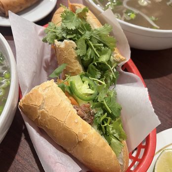 Pho 95 - Grilled pork banh mi - Vietnamese Near Me - St. Charles, Illinois