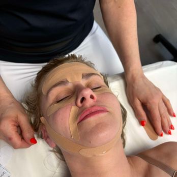 EMassothérapie - Massage Therapy Near Me - Montreal, Quebec EMassothérapie - Massage Therapy Near Me - Montreal, Quebec