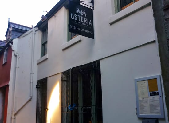 Osteria by null