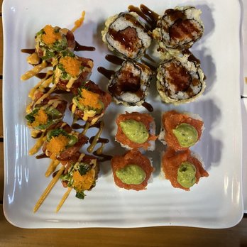 SushiStop - Burbank - Left: Crunchy Rice, Top Right: Spicy Tuna Tempura Roll, Bottom Right: Spicy Tuna Guacamole Roll(surprisingly pretty good LOL) - Japanese Near Me - Burbank, California
