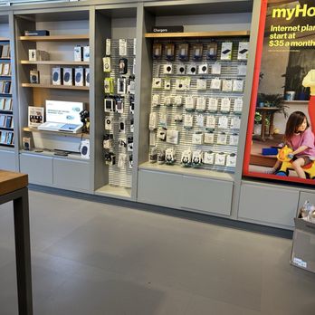 Verizon - Mobile Phones Near Me - Houston, Texas Verizon - Mobile Phones Near Me - Houston, Texas