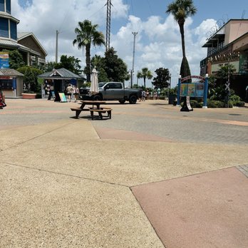 Kemah Boardwalk - Amusement Parks Near Me - Kemah, Texas Kemah Boardwalk - Amusement Parks Near Me - Kemah, Texas