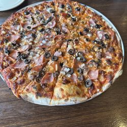Manny's Pizza - Pizza