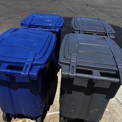 Supreme Scrubbin San Diego - Freshly cleaned. Supreme Scrubbin is self contained. You just leave your bins curbside & they take care of the rest!