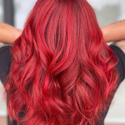 All Dolled Up Beauty Bar - Scarlette Red