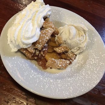 Alice's Restaurant - Peach pie a la mode - absolutely delicious! - Diners Near Me - Woodside, California