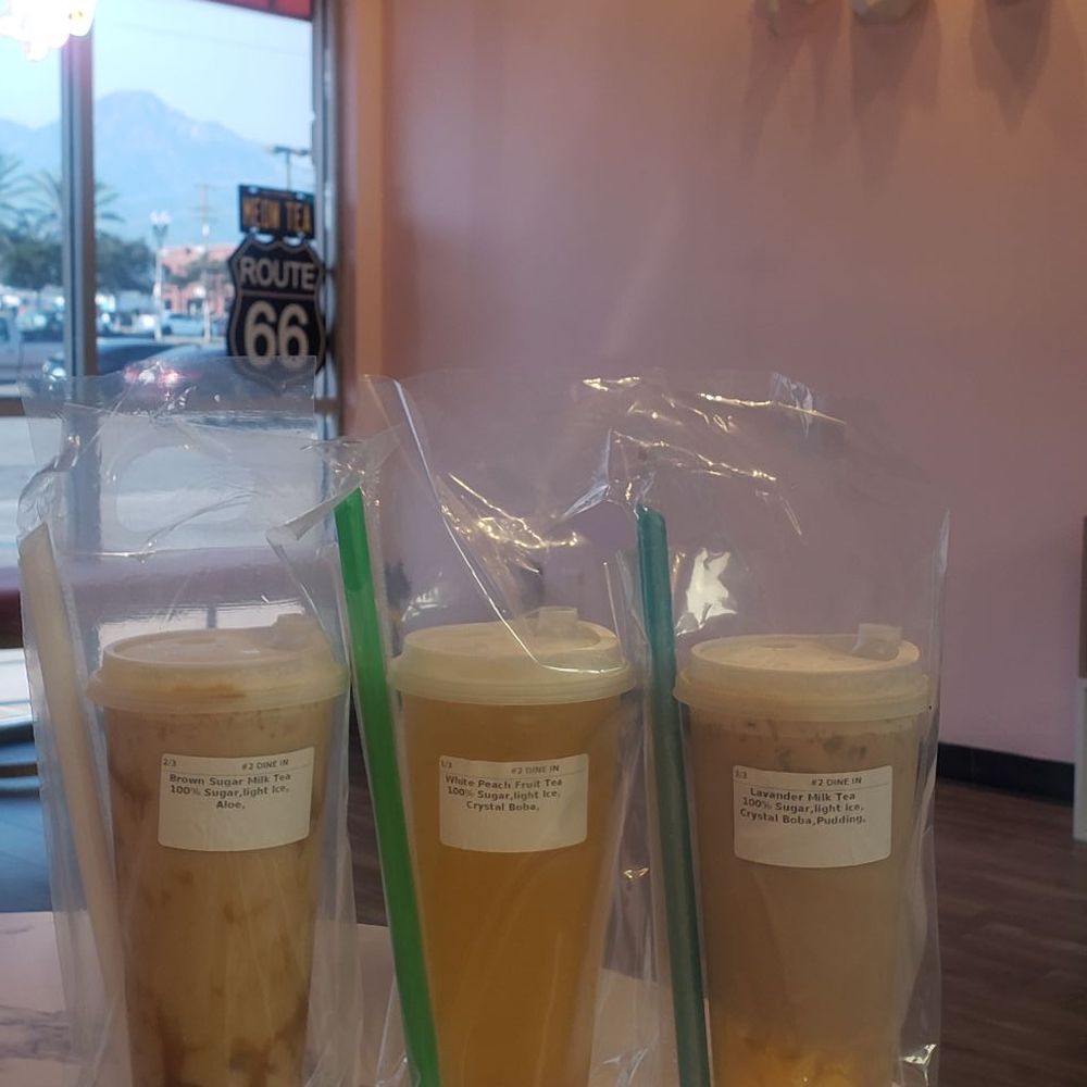 Meow Tea Cafe - Brown sugar milk tea + aloe vera, white peach tea + crystal boba, lavender milk tea + crystal boba + egg pudding (left to right) - Bubble Tea Near Me - Upland, California